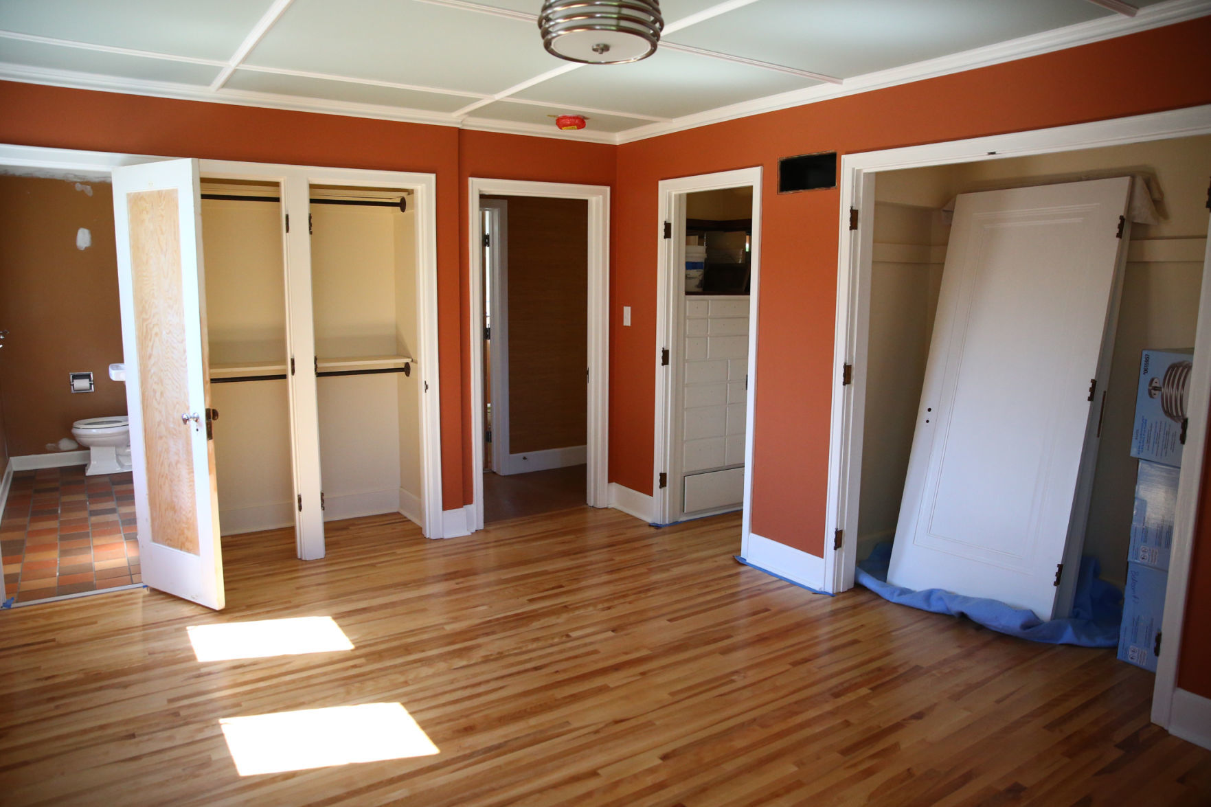 Egloff House - 312 E State St (35).jpg